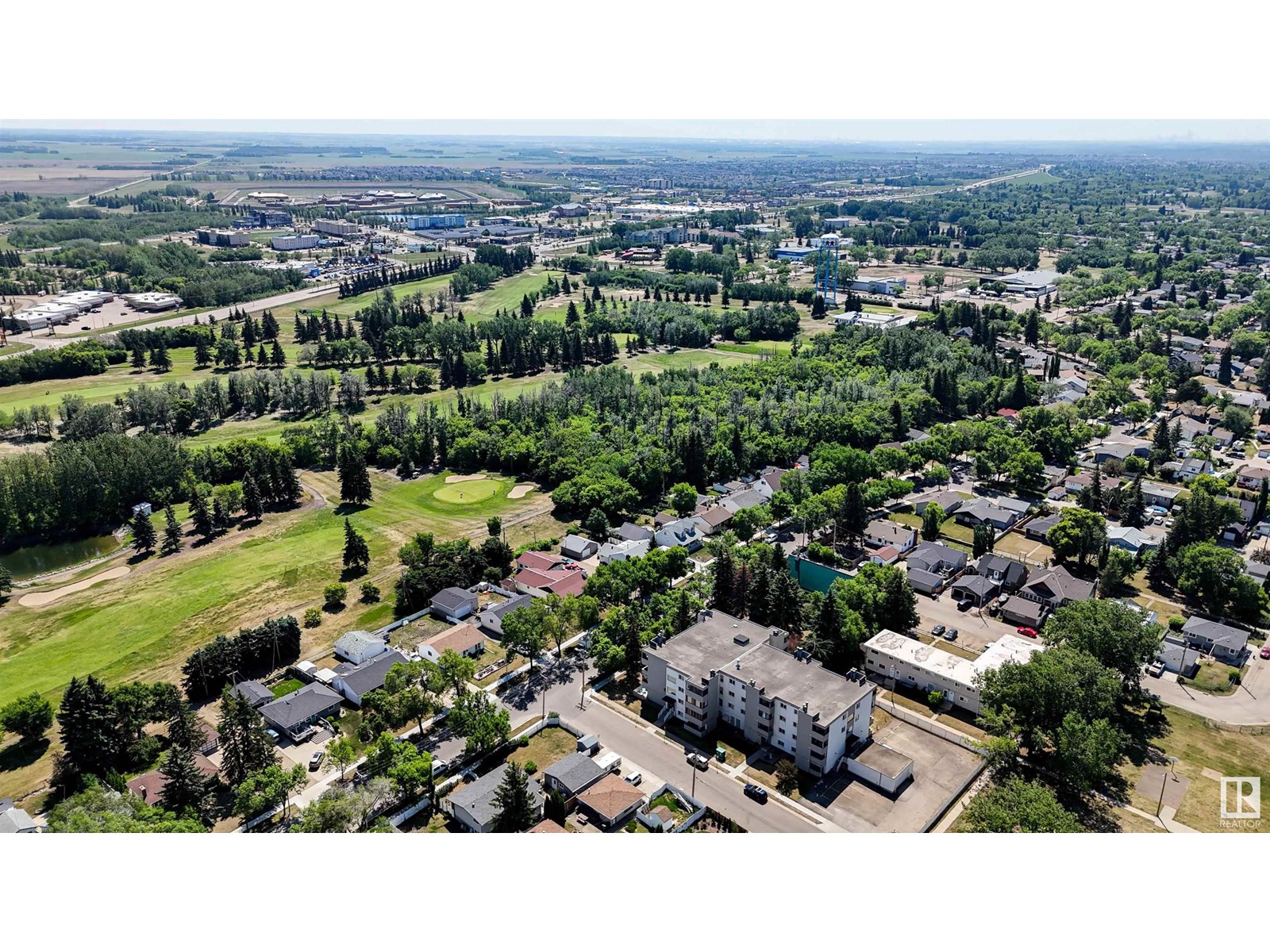 Photo 8 of 19 Lowe Av, Fort Saskatchewan AB