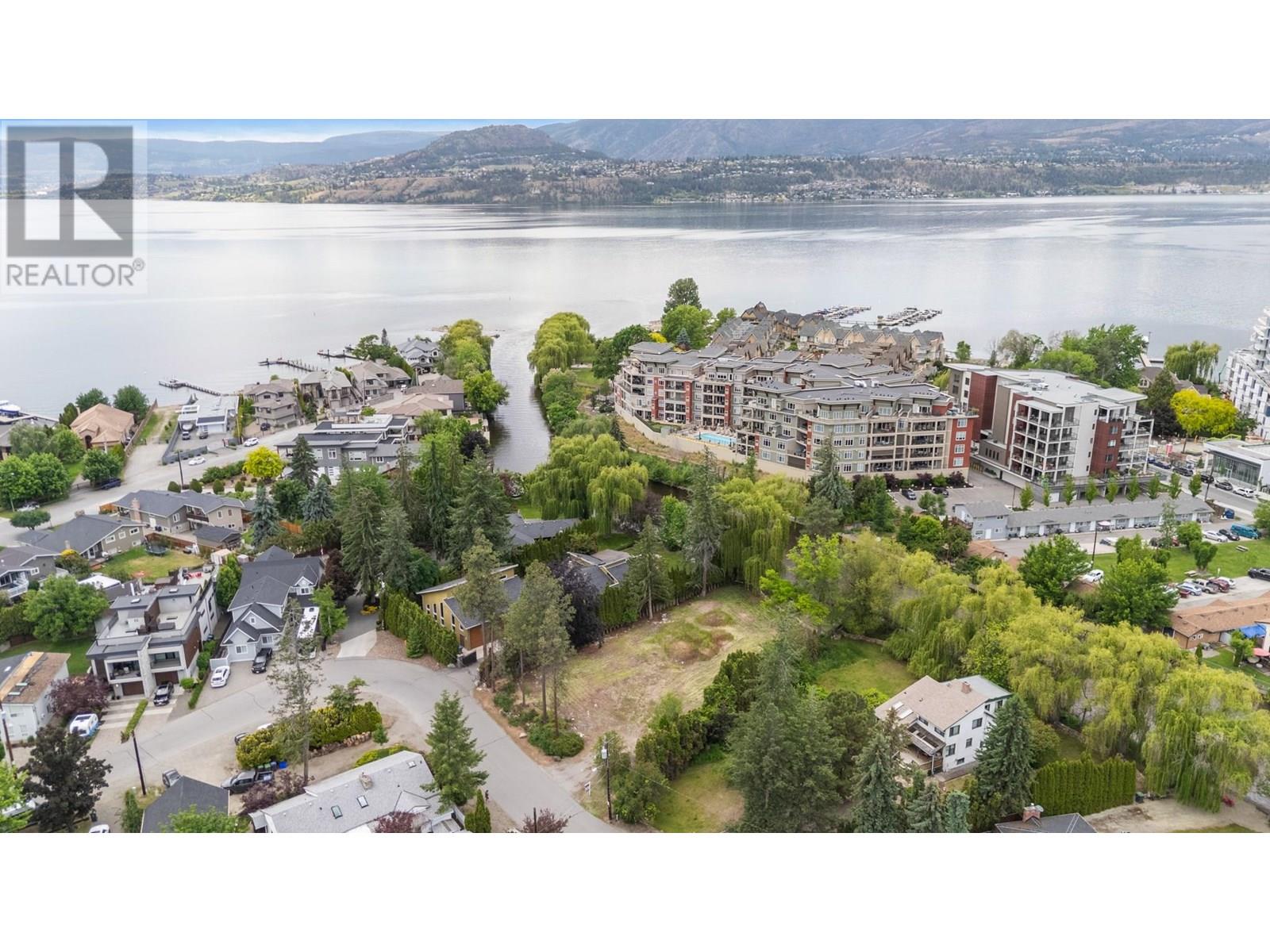 Photo 16 of 569 Radant Road Unit 2, Kelowna BC