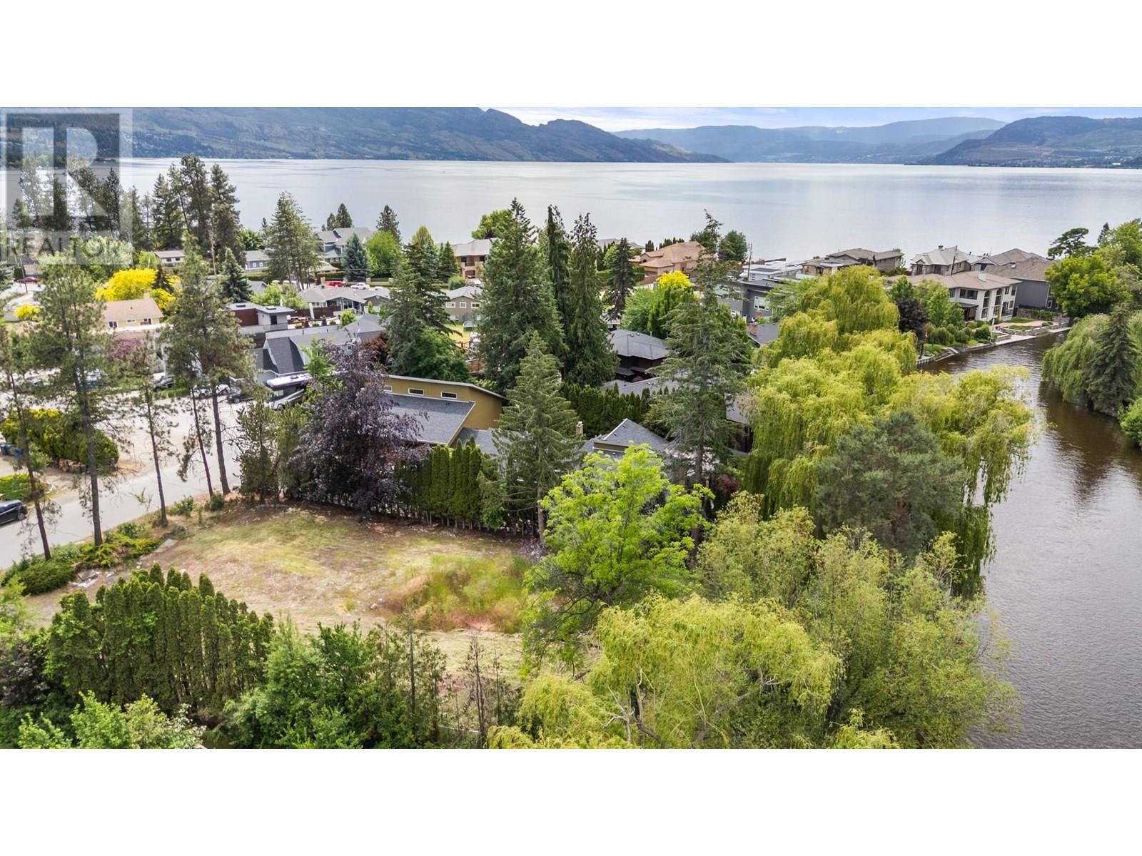 Photo 7 of 569 Radant Road Unit 2, Kelowna BC
