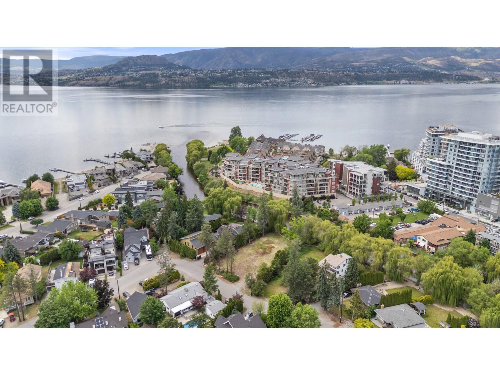 Photo 13 of 569 Radant Road Unit 2, Kelowna BC