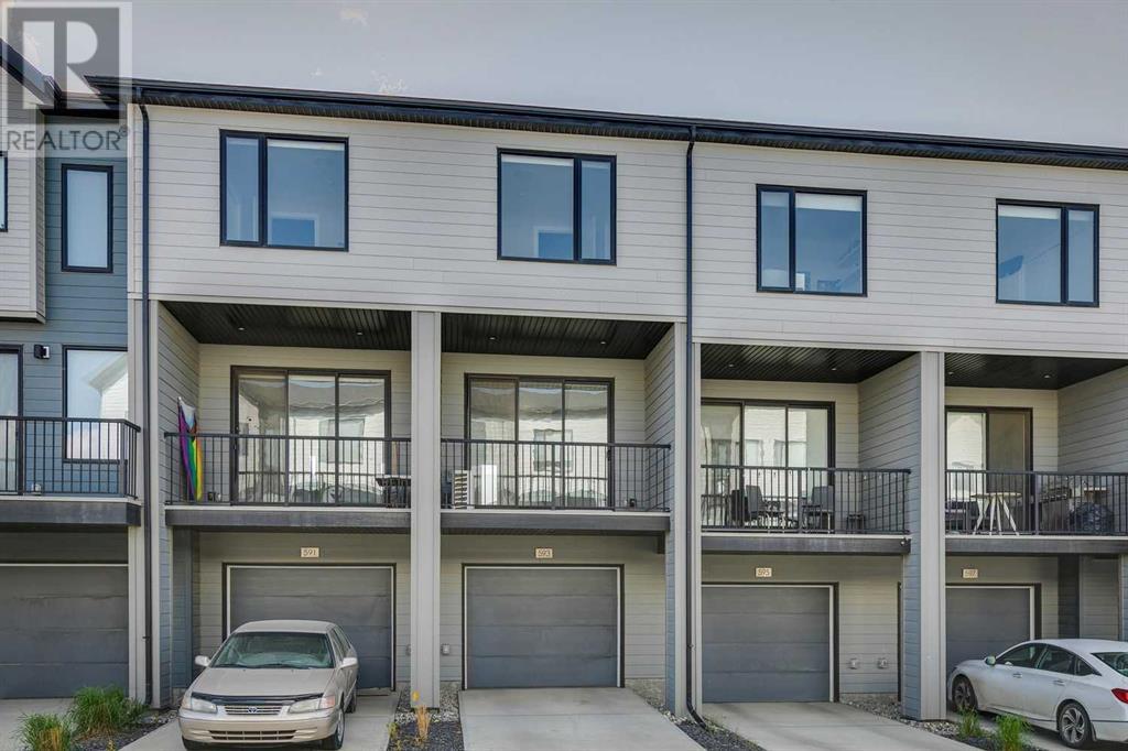 Single Family House for Sale in  Evanston Link NW Evanston Calgary 