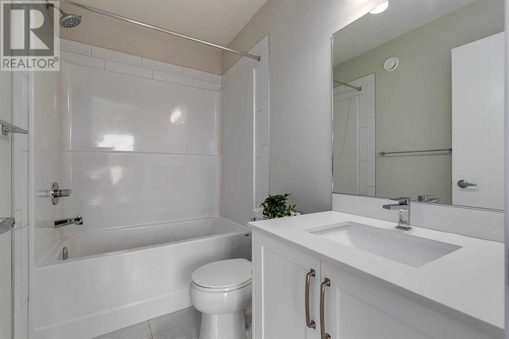 Single Family House for Sale in  Evanston Link NW Evanston Calgary 