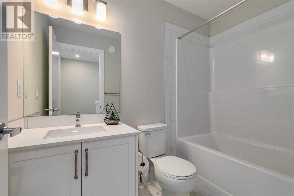 Single Family House for Sale in  Evanston Link NW Evanston Calgary 