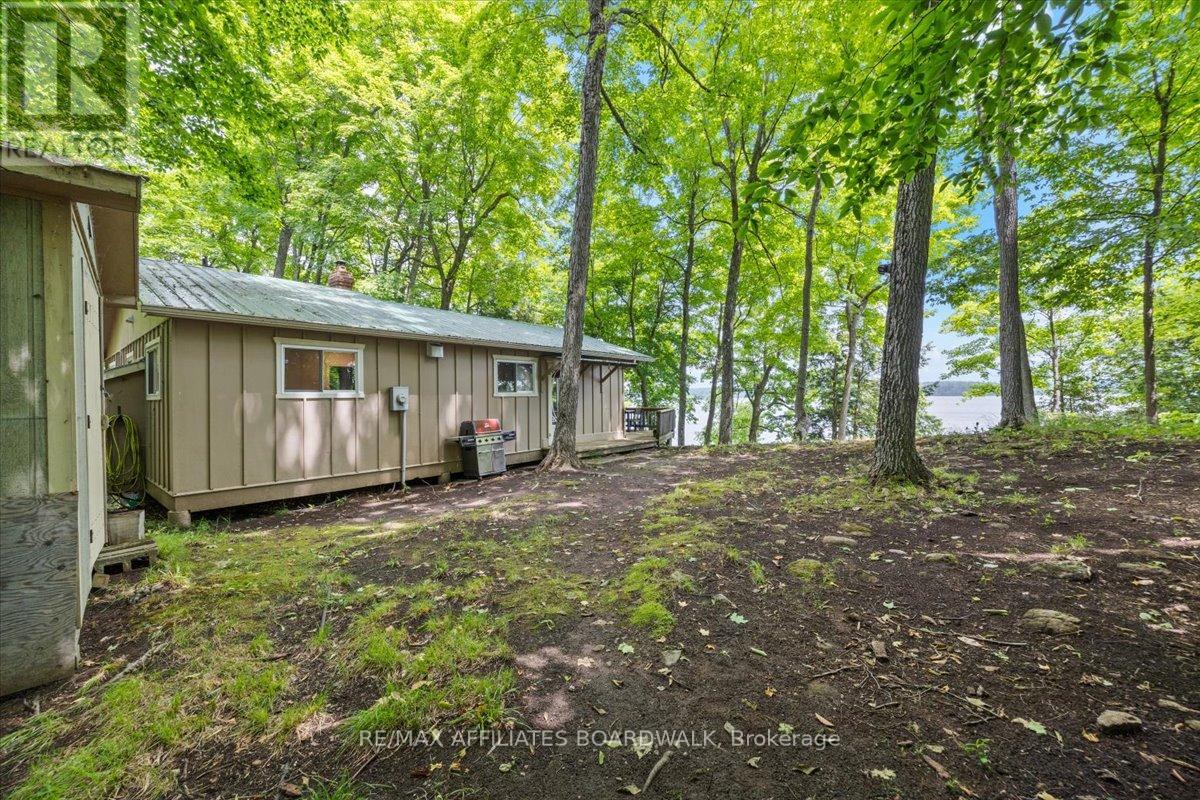 Photo 16 of 6296 Big Rideau Road, Rideau Lakes ON