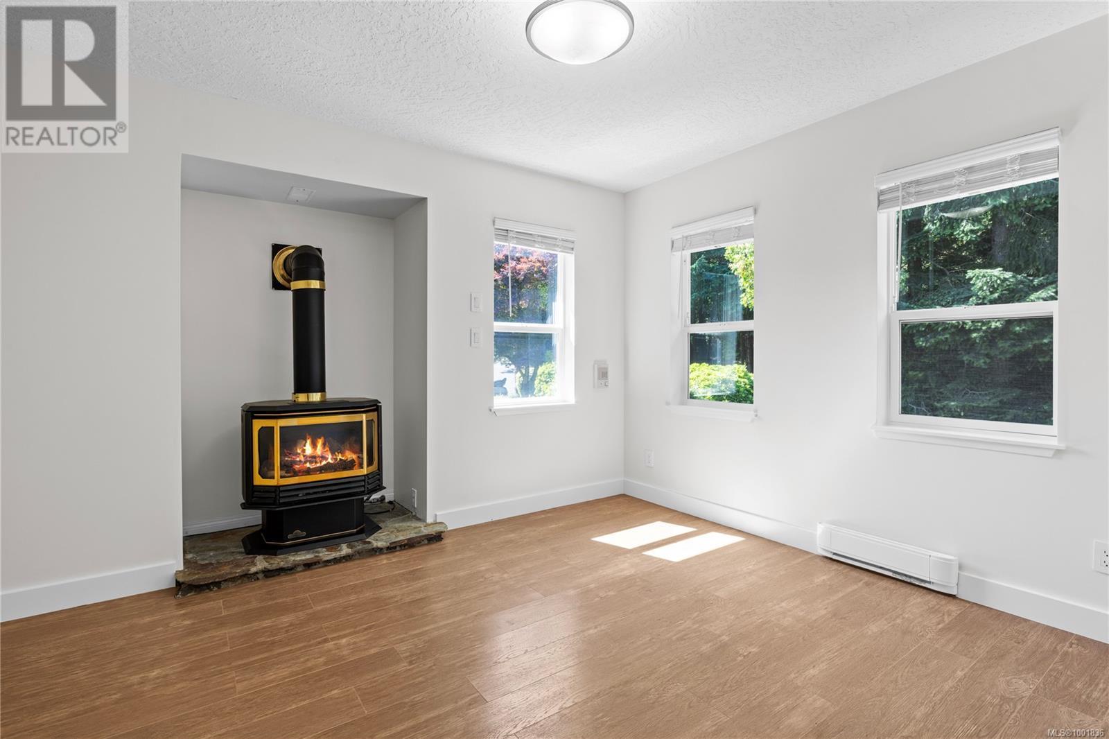 Photo 34 of 4917 Finnerty Cres, Nanaimo BC