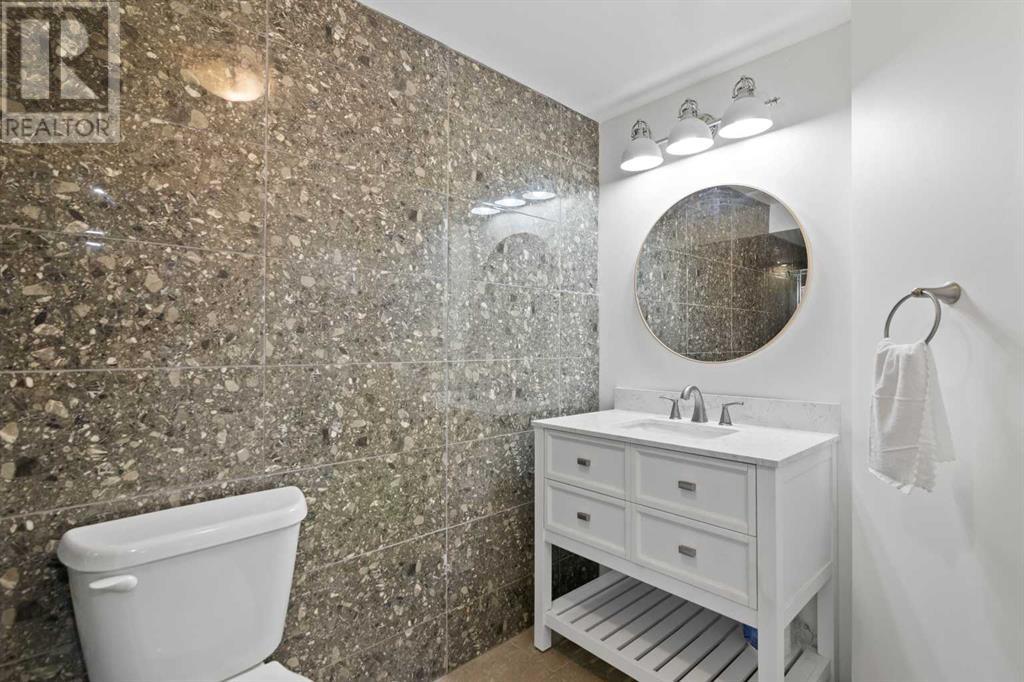 Single Family House for Sale in  Edgebrook Drive NW Edgemont Calgary 