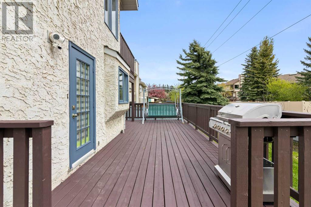 Single Family House for Sale in  Edgebrook Drive NW Edgemont Calgary 