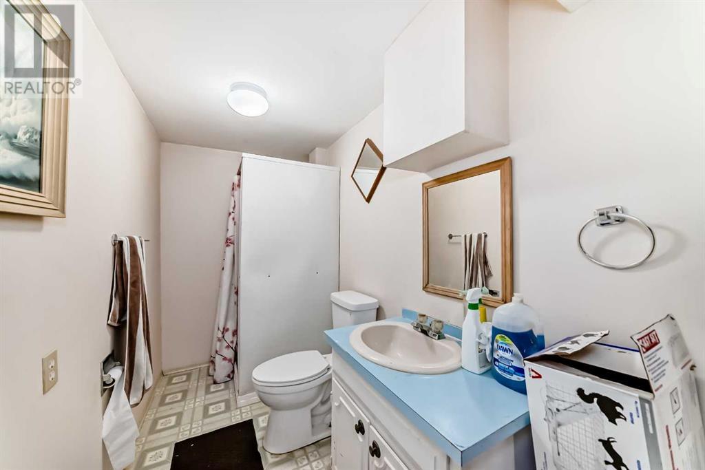 2211 80 Avenue SE, Calgary, Alberta