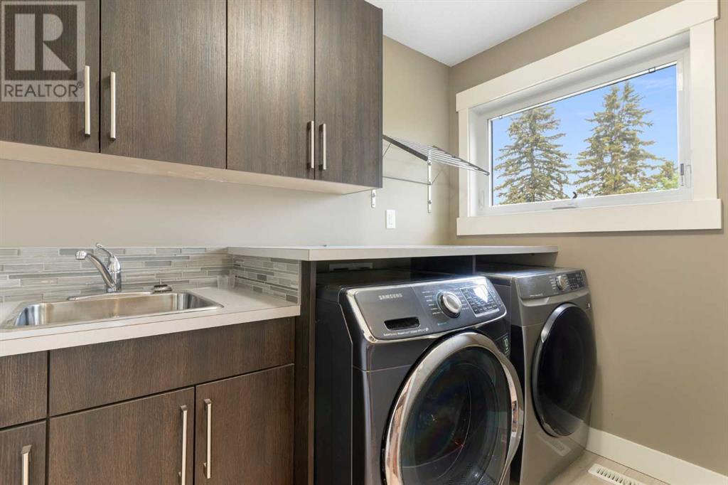 Single Family House for Sale in   Avenue NW Capitol Hill Calgary 