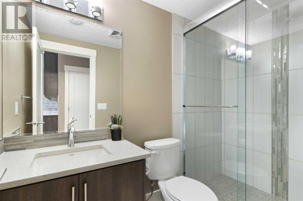 Single Family House for Sale in   Avenue NW Capitol Hill Calgary 