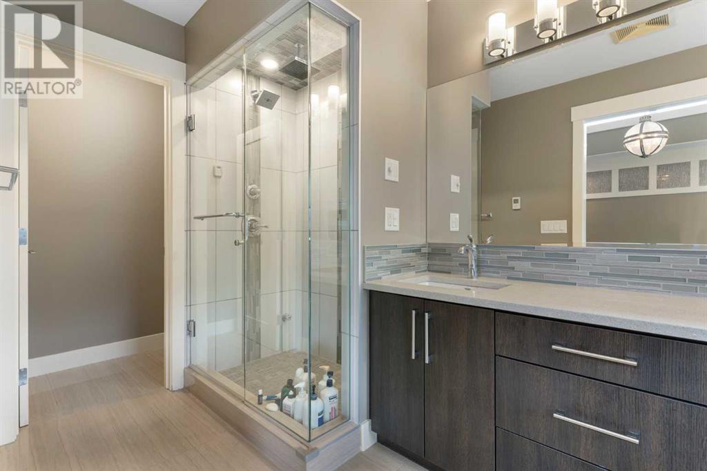 Single Family House for Sale in   Avenue NW Capitol Hill Calgary 
