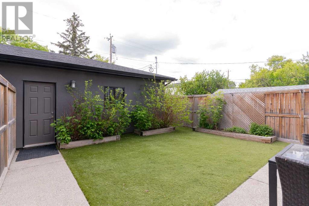 Single Family House for Sale in   Avenue NW Capitol Hill Calgary 