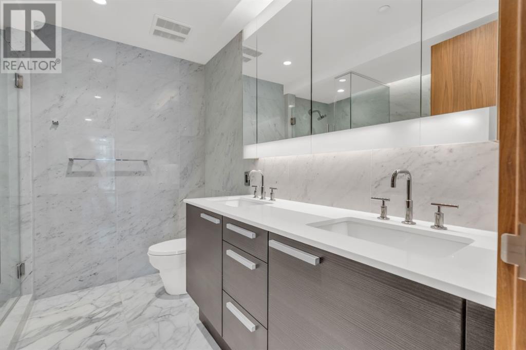 Single Family House for Sale in    Avenue SW Eau Claire Calgary 