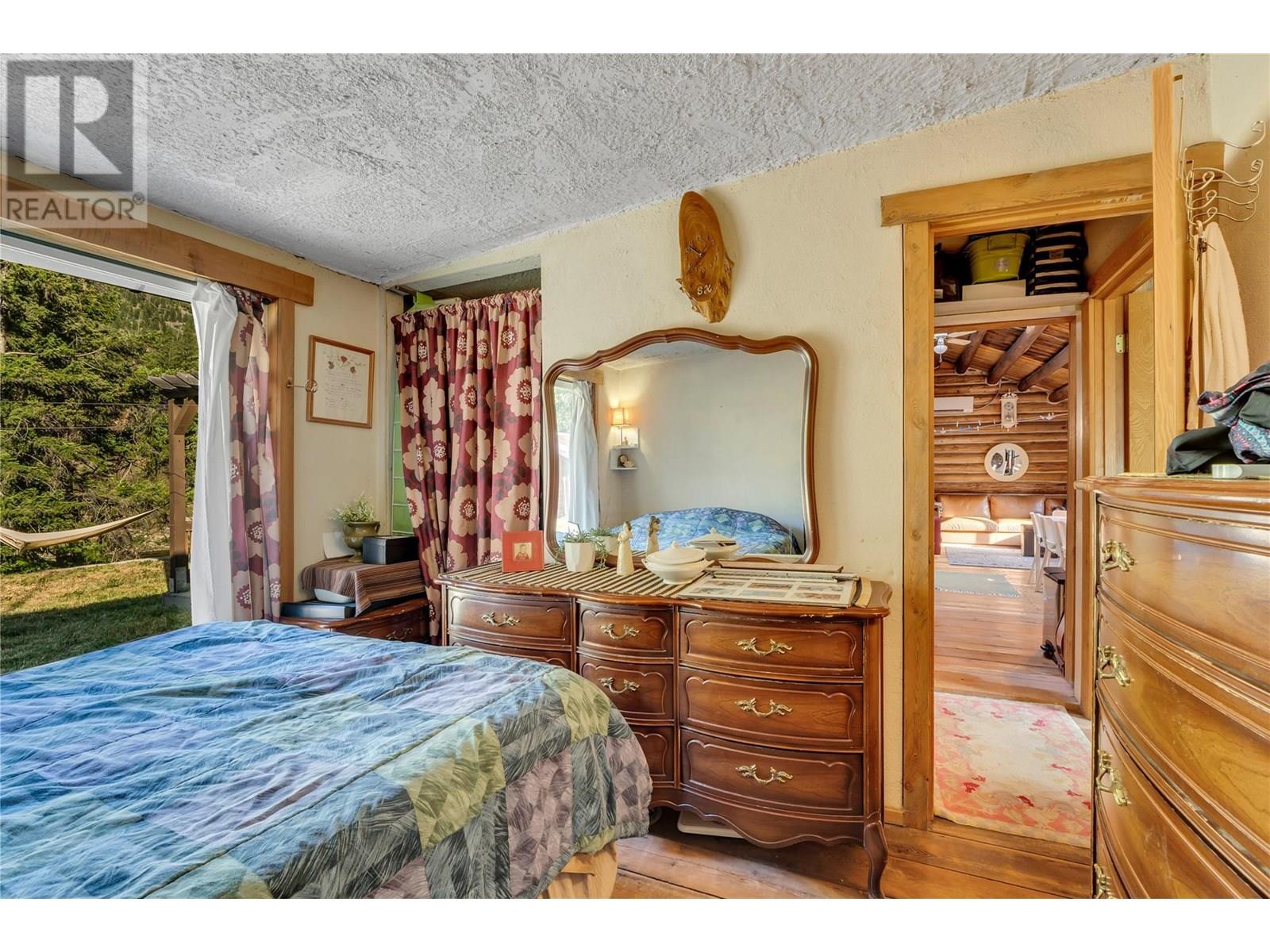 1840 Highway 3, Princeton