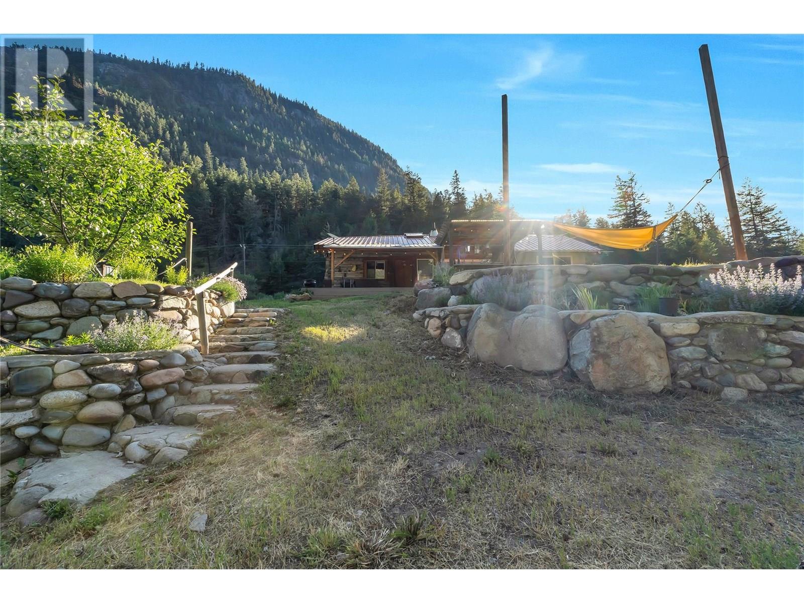 1840 Highway 3, Princeton