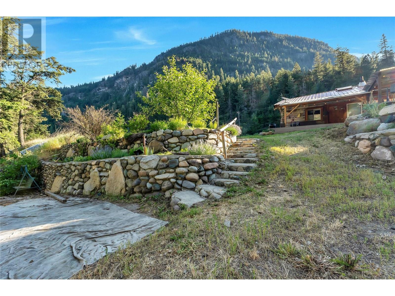 1840 Highway 3, Princeton