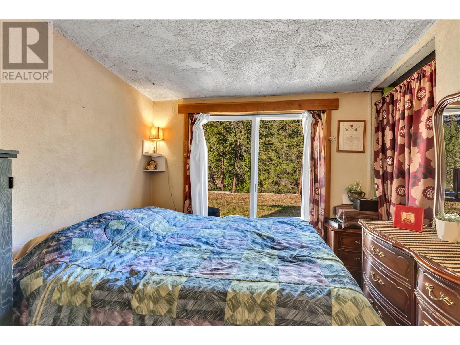 1840 Highway 3, Princeton