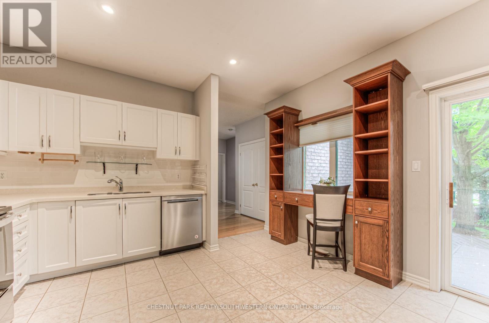 Photo 24 of 19 100 Idle Creek Drive, Kitchener ON
