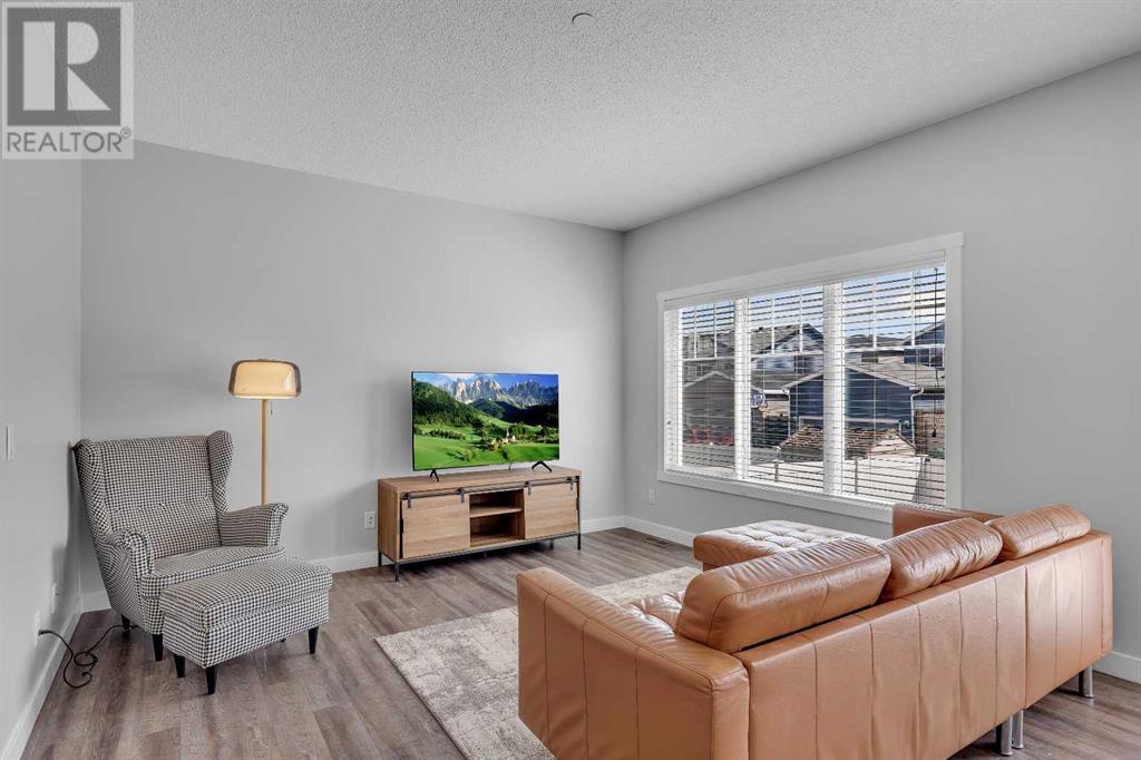Single Family House for Sale in  Lucas Manor NW Livingston Calgary 