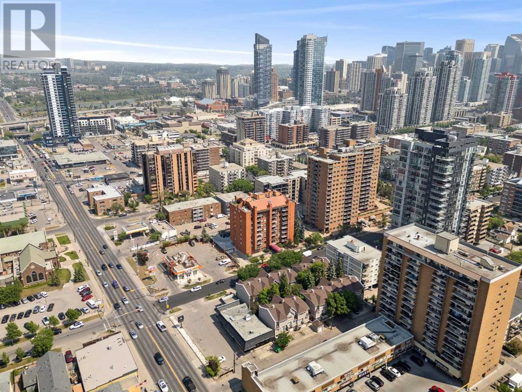 Single Family House for Sale in    Avenue SW Beltline Calgary 