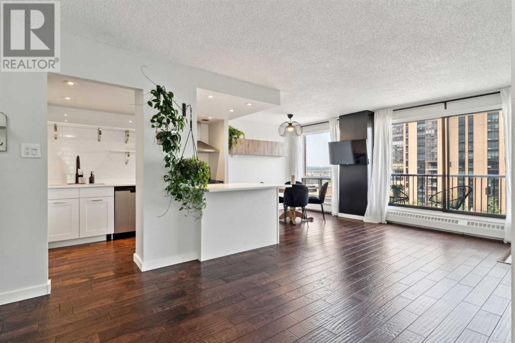 Single Family House for Sale in    Avenue SW Beltline Calgary 