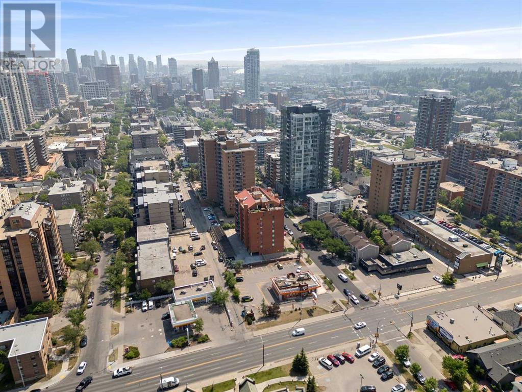 Single Family House for Sale in    Avenue SW Beltline Calgary 