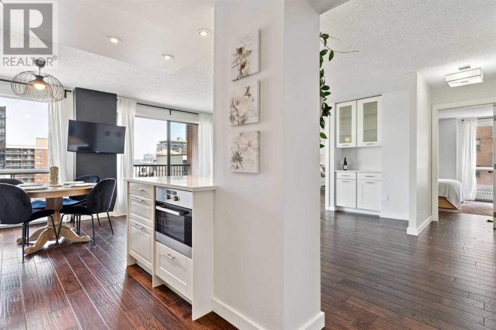 Single Family House for Sale in    Avenue SW Beltline Calgary 