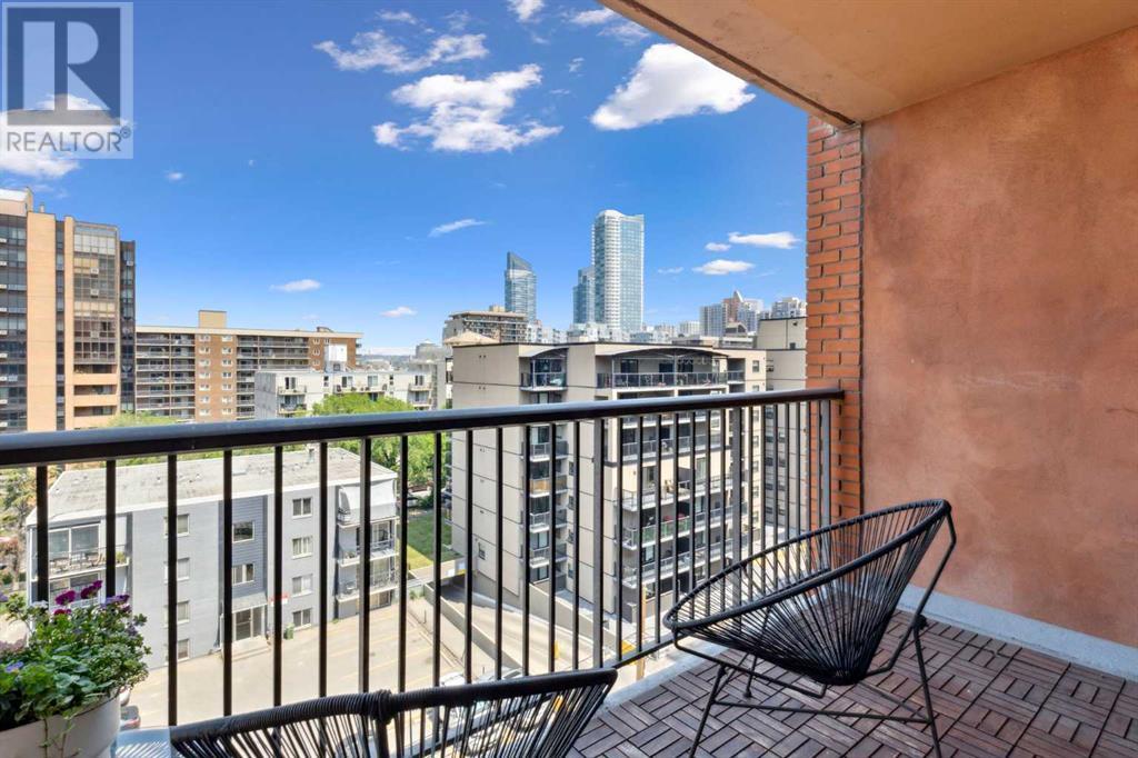 Single Family House for Sale in    Avenue SW Beltline Calgary 