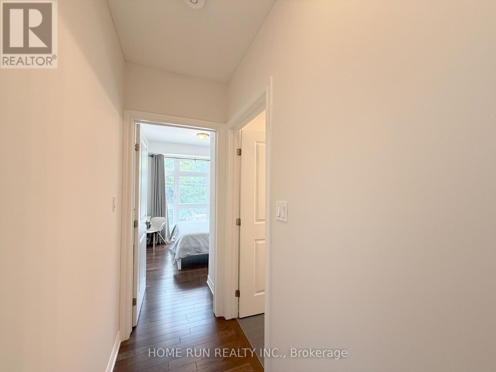 Photo 19 of 323 429 Kent Street, Ottawa ON