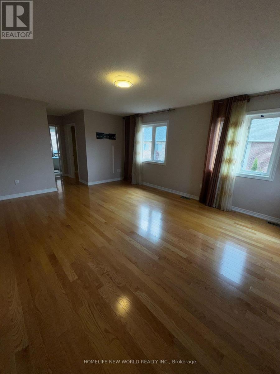 Single Family House for Sale in  SUMMERIDGE DRIVE Vaughan (Patterson) 