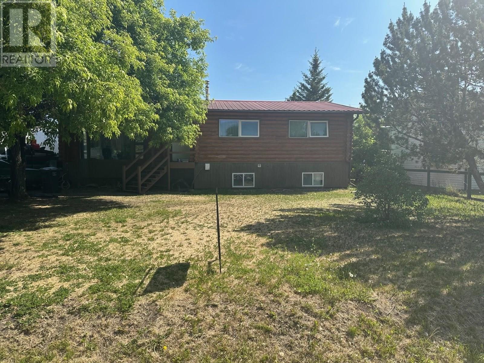 Photo 1 of 10239 98 Street, Taylor BC