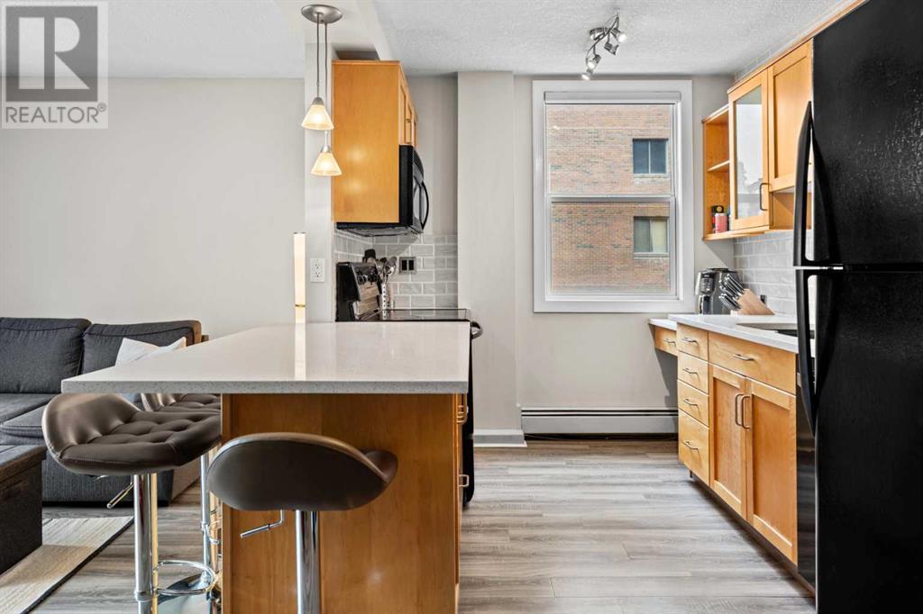 Single Family House for Sale in    Avenue SW Beltline Calgary 