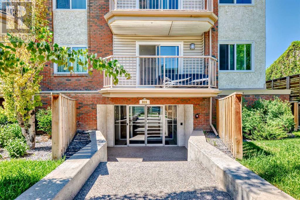 302, 809 4 Street NE, Calgary, Alberta