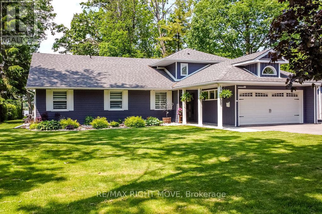 Photo 1 of 668 Broadview Avenue, Orillia ON