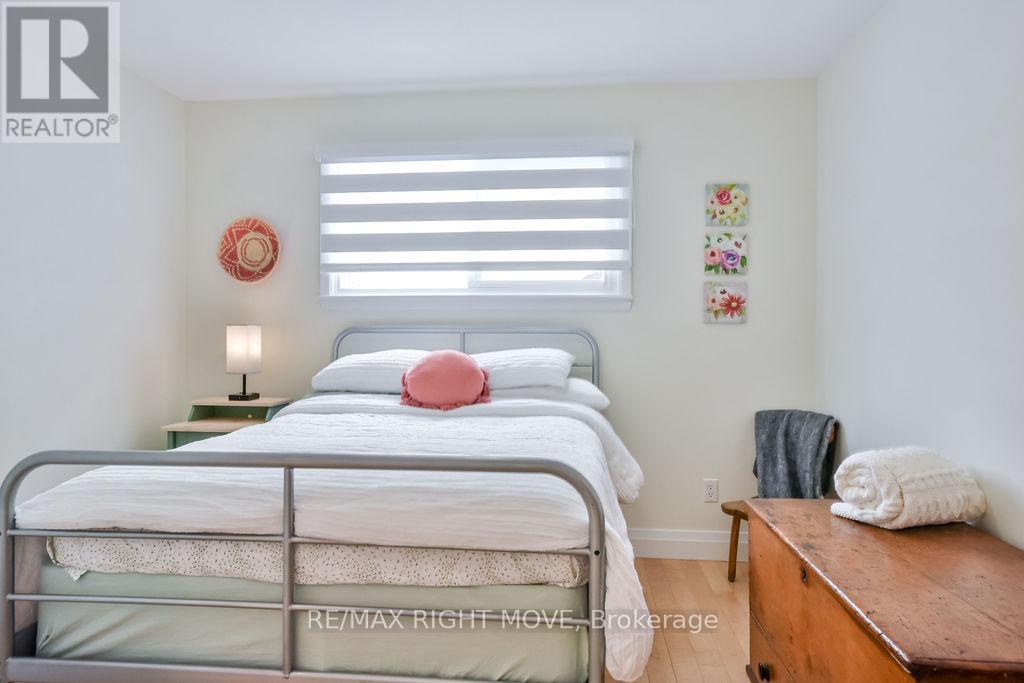 Photo 33 of 668 Broadview Avenue, Orillia ON