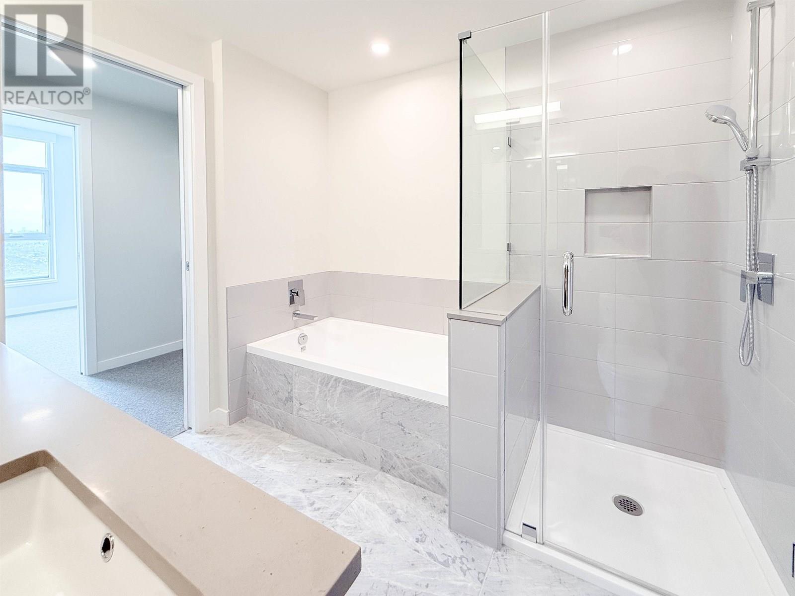 5610 2108 GILMORE AVENUE, Burnaby