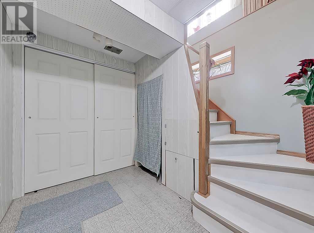 Single Family House Bungalow for Sale in  Rosevale Drive NW Rosemont Calgary 
