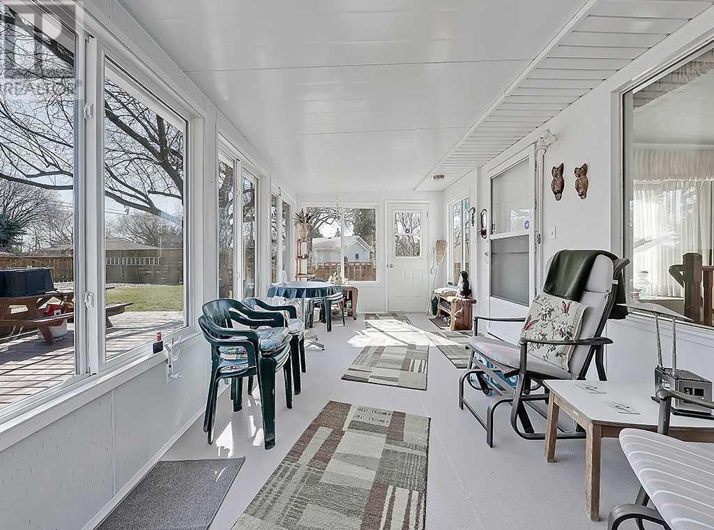 Single Family House Bungalow for Sale in  Rosevale Drive NW Rosemont Calgary 