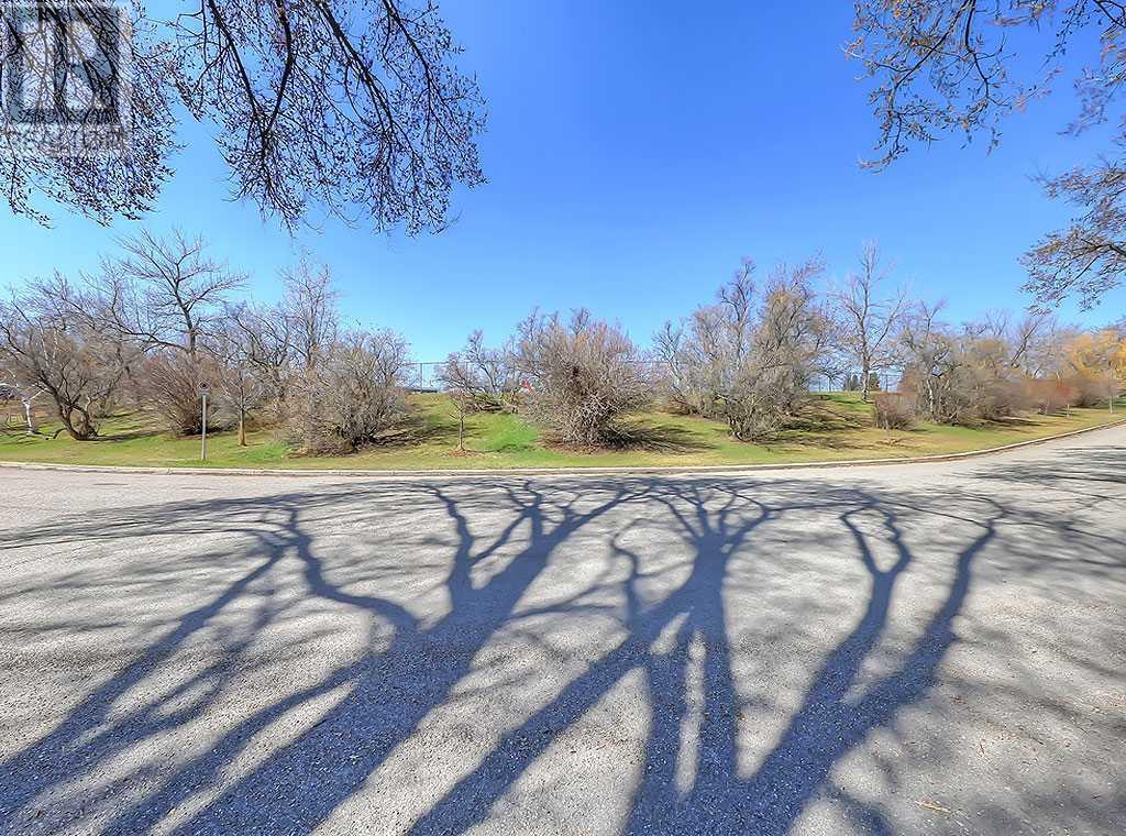 Single Family House Bungalow for Sale in  Rosevale Drive NW Rosemont Calgary 