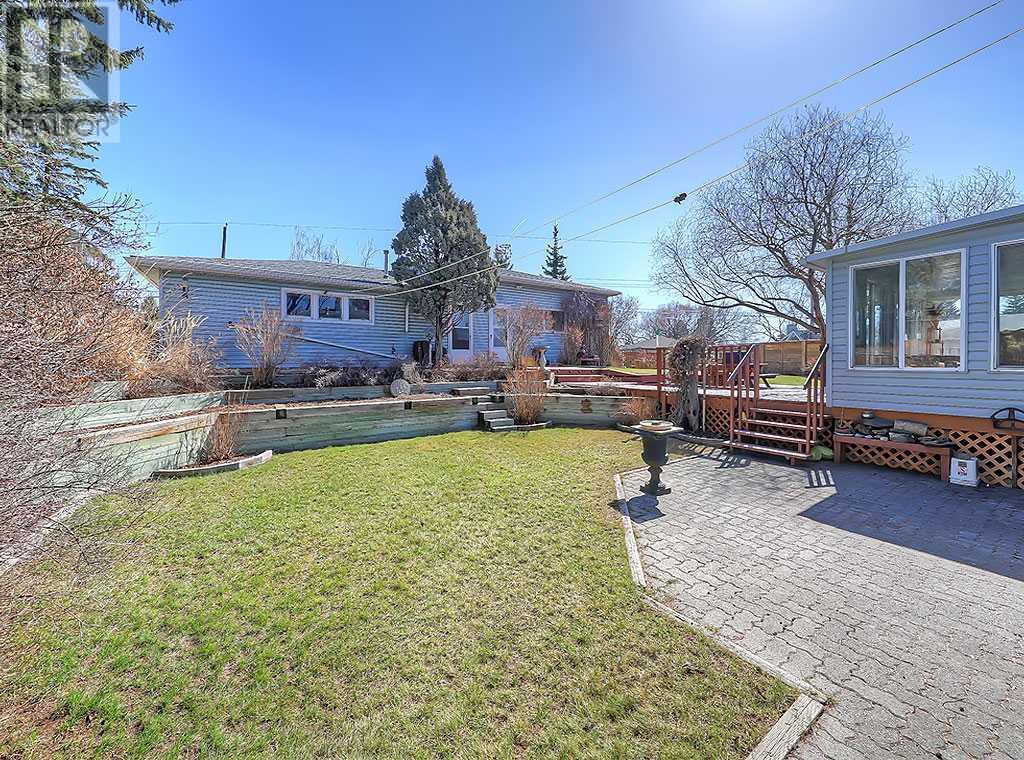 Single Family House Bungalow for Sale in  Rosevale Drive NW Rosemont Calgary 