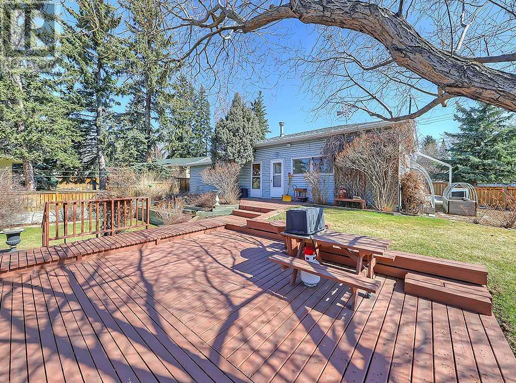 Single Family House Bungalow for Sale in  Rosevale Drive NW Rosemont Calgary 