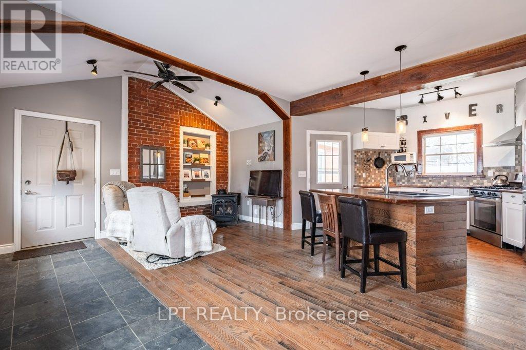 Photo 26 of 277 Brock Street, Gananoque ON