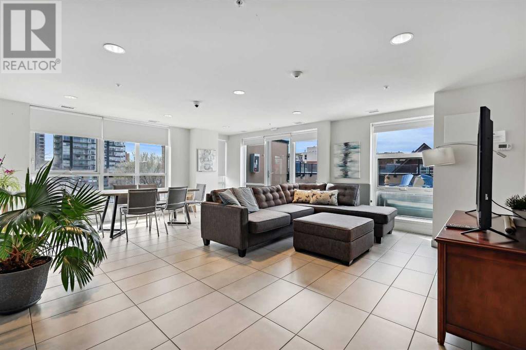 Single Family House for Sale in    Avenue SW Beltline Calgary 