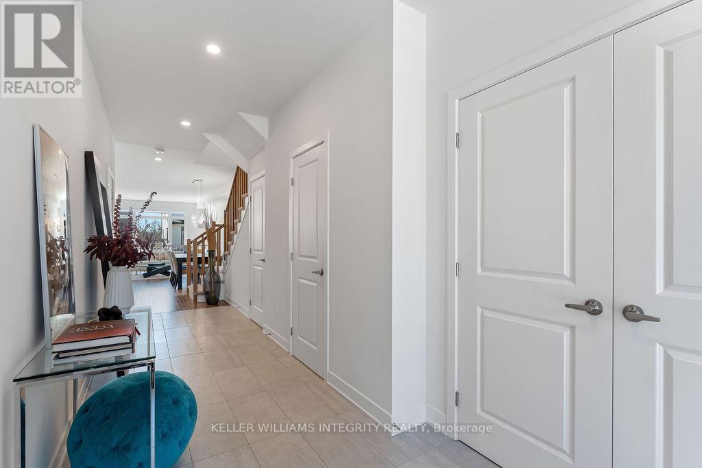 Photo 45 of 81 Heirloom Street, Ottawa ON