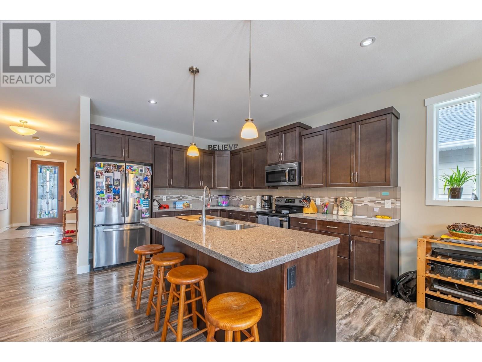 2189 BRENT Drive, Penticton