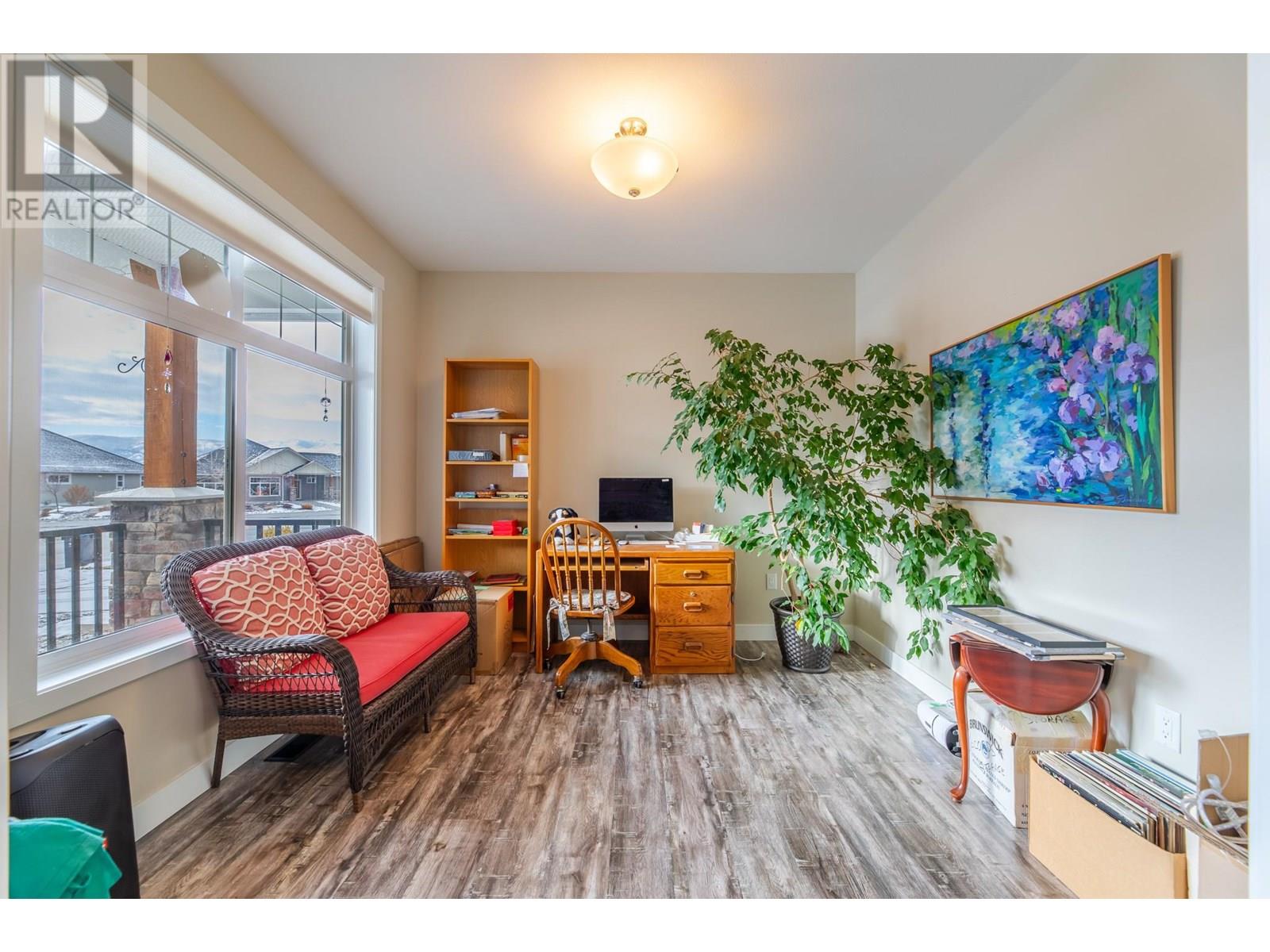 2189 BRENT Drive, Penticton