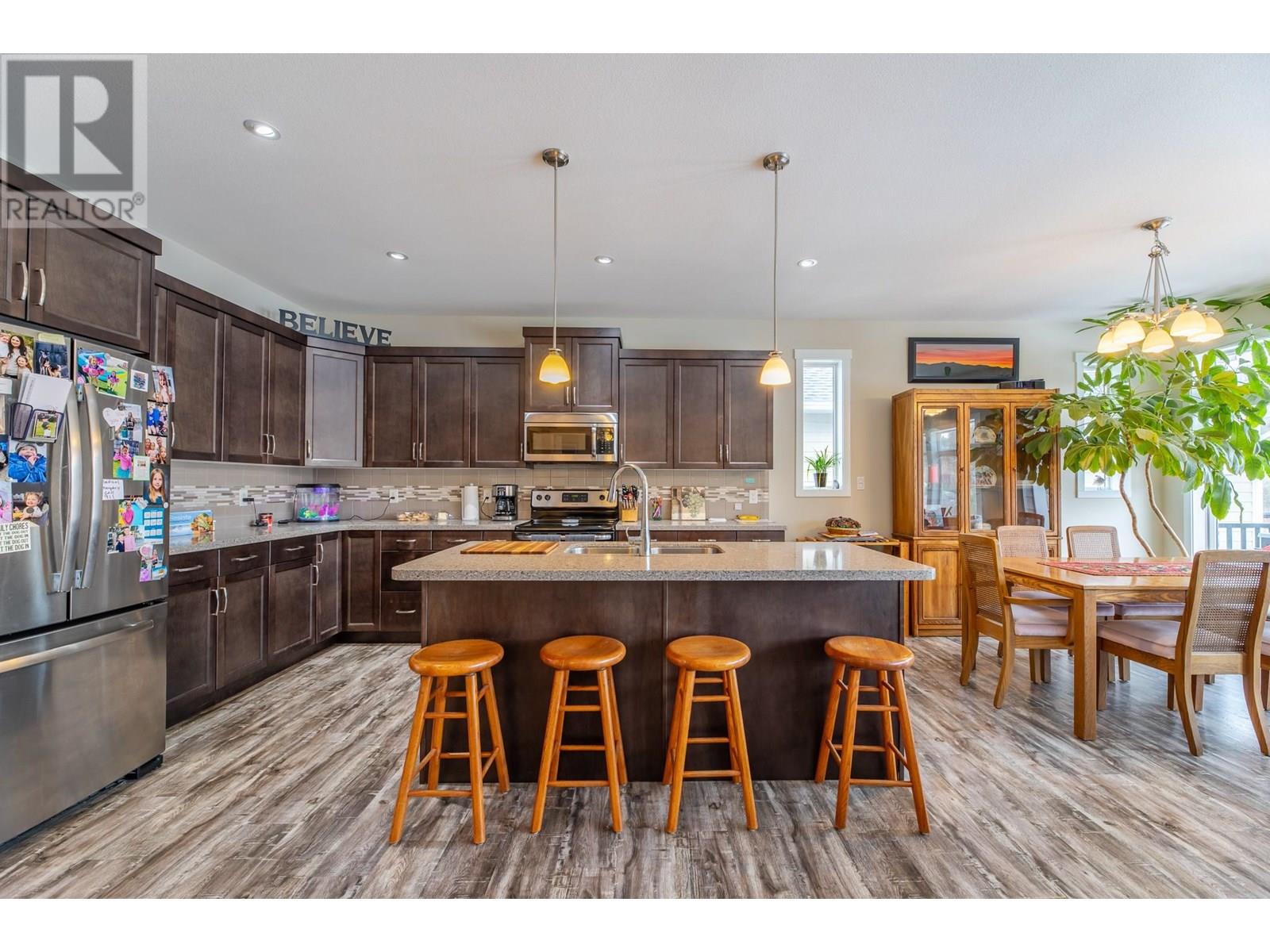 2189 BRENT Drive, Penticton