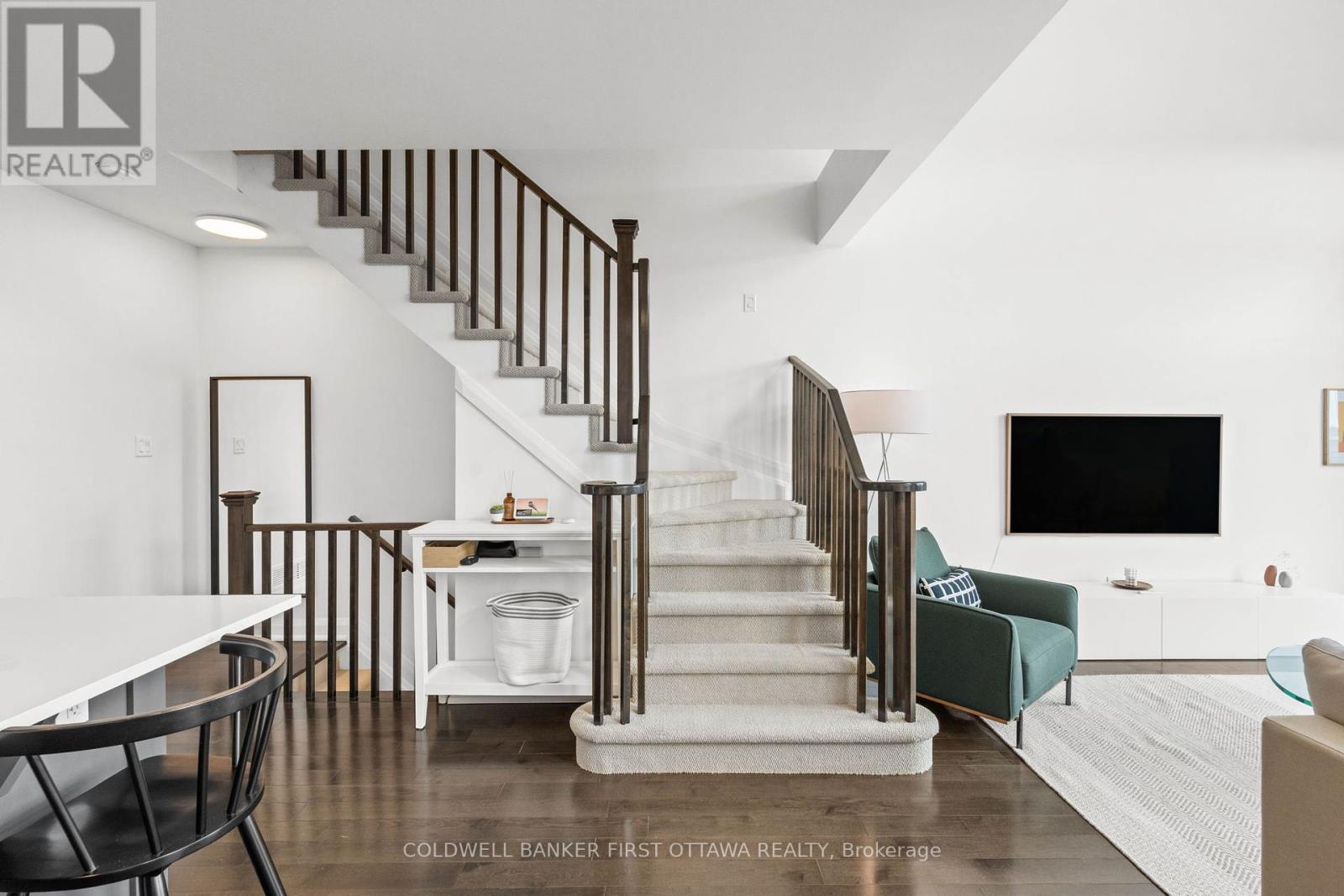 Photo 16 of 107 Poplin Street, Ottawa ON