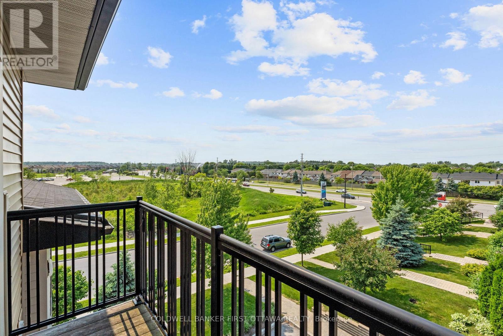 Photo 23 of 107 Poplin Street, Ottawa ON