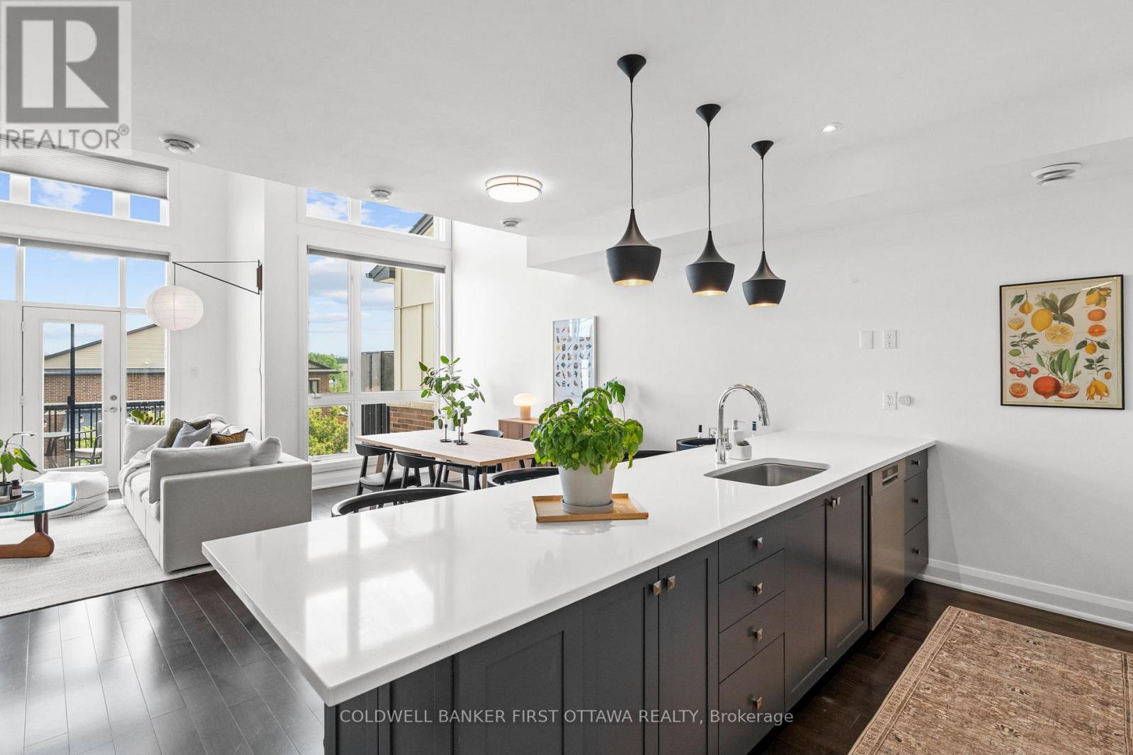 Photo 7 of 107 Poplin Street, Ottawa ON